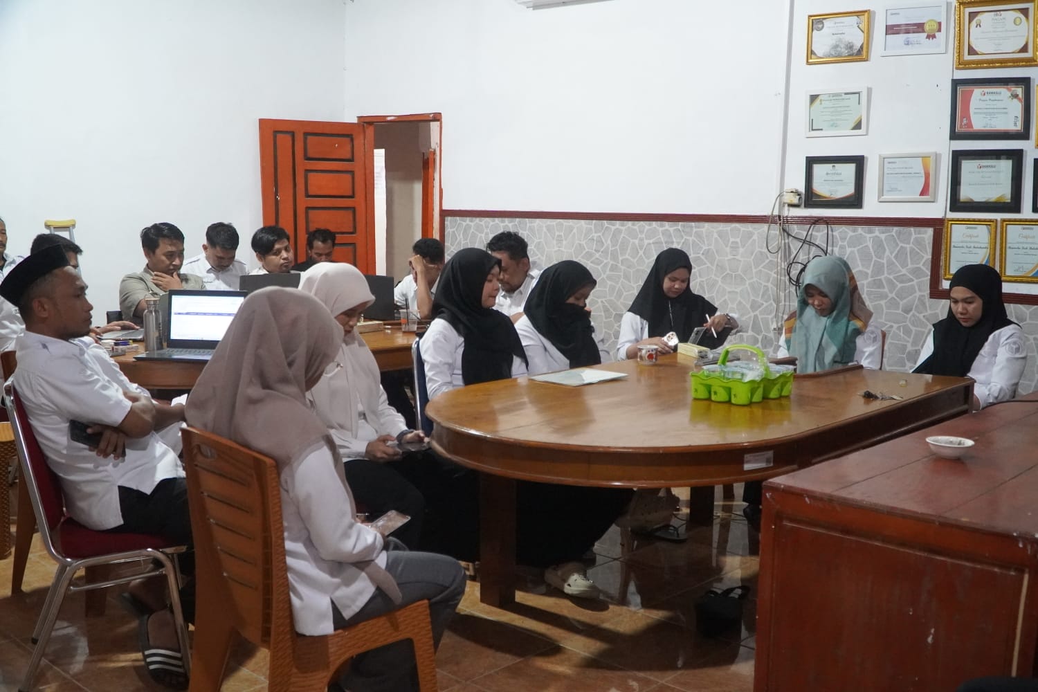 rapat