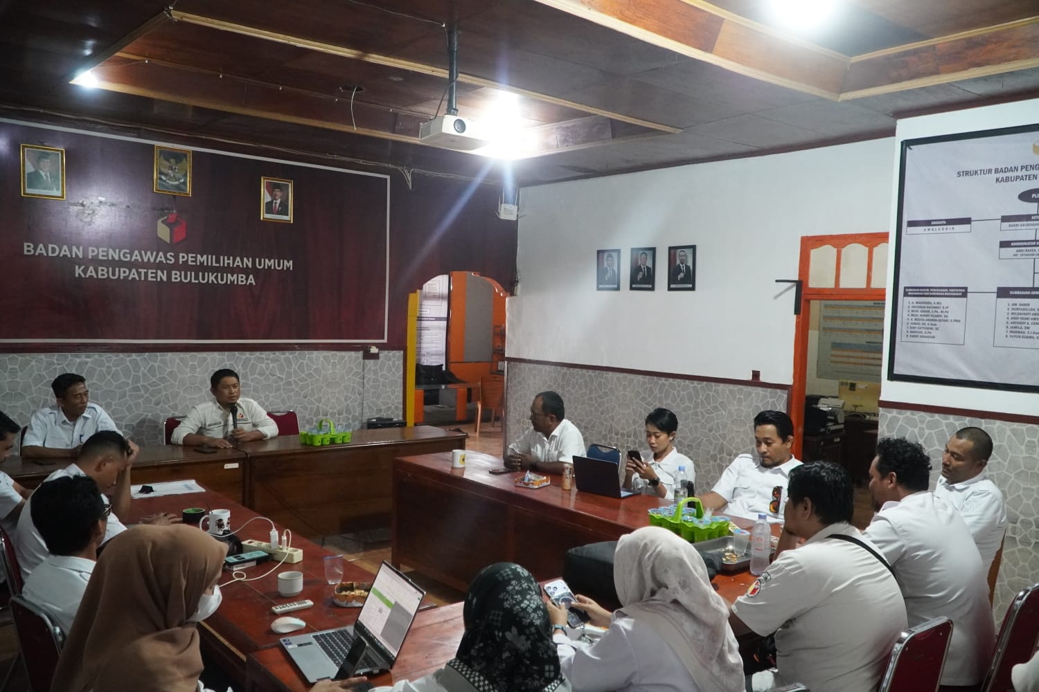 RAPAT
